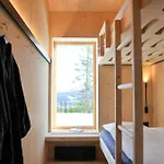 Modern Family With Mountain Views Hébergement de vacances
